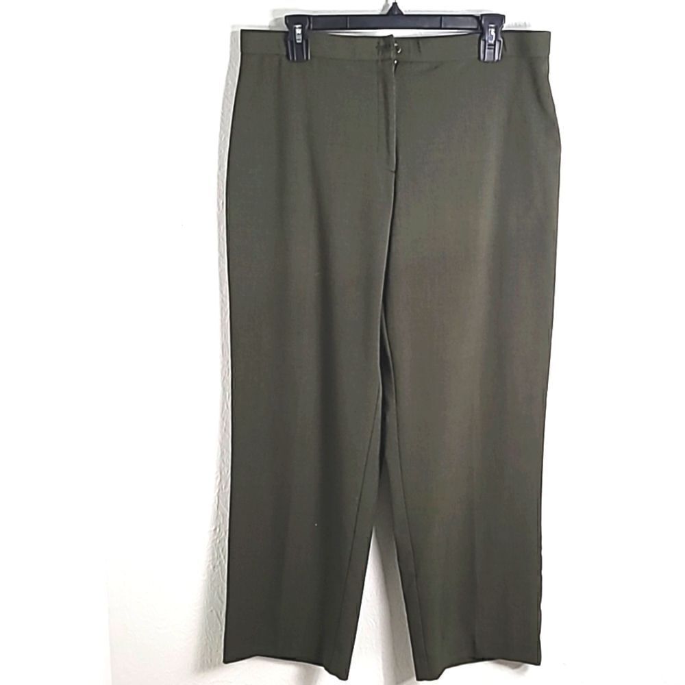 Briggs New York Petite Army Green Dress Pants, Size 14P
